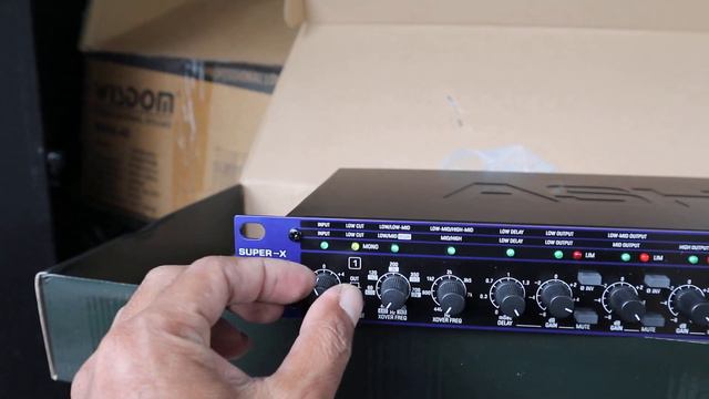 crosover ashley cx3400 смотреть онлайн