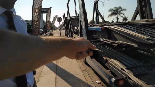 VOLVO MANAGER TRIES TO "JUSTIFY" BREAKING THE LAW!!! смотреть онлайн