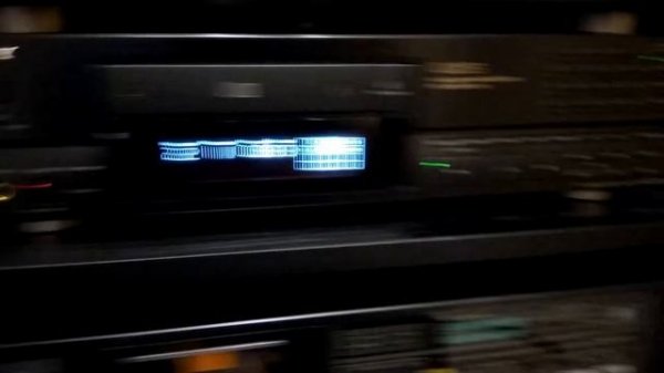 CD проигрыватель / CD Player SONY X222ES