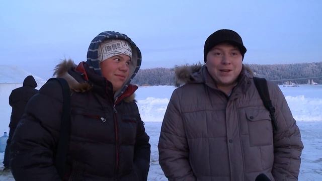 Купание в купели смотреть онлайн