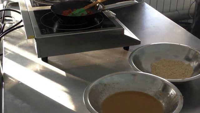 Курсы КПК "Повар". Видеоурок "Технология приготовления соусов. Соус красный основной". смотреть онлайн