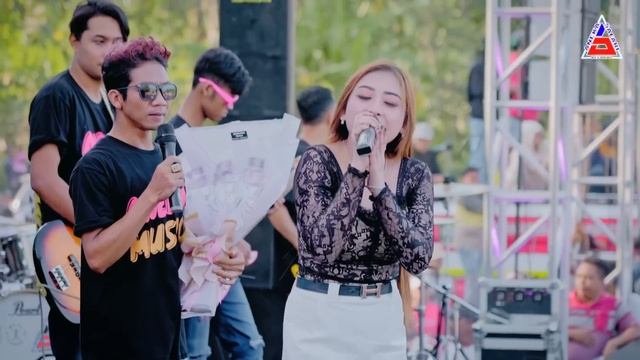 Shinta Arsinta - SIA SIA MENGHARAP CINTAMU (Official Music Video ANEKA SAFARI)