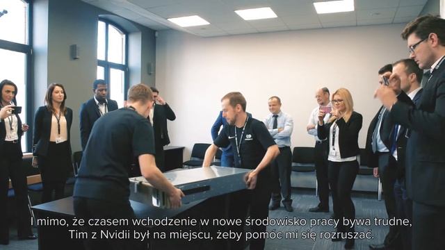 Superkomputer NVIDIA DGX-1... opowiada o swojej pracy w Cinkciarz.pl смотреть онлайн