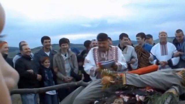 Неоязыческий обряд прощания с Ярилой смотреть онлайн