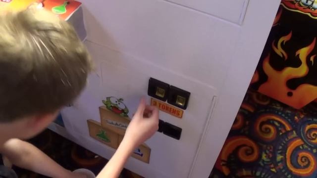 Claw Machine Adventures: Amazing Cut The Rope Win! смотреть онлайн