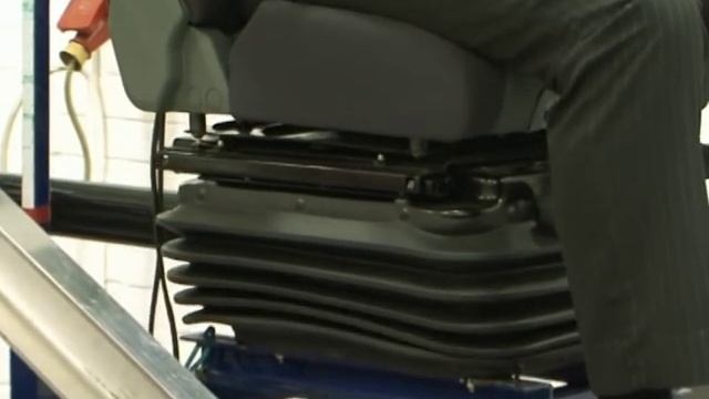 Sieges de la gamme Invictus (en francais) KAB Seating смотреть онлайн