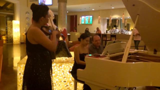 Barcelo Maya Edim Piano 2013