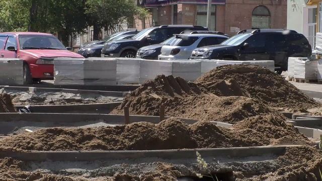 В Кирове после ремонта приняли три тротуара смотреть онлайн