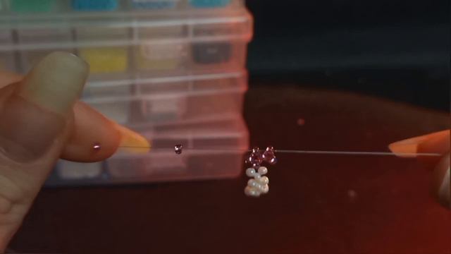 Туториал на кольцо с сердечком из бисера | Tutorial on beaded ring with heart смотреть онлайн
