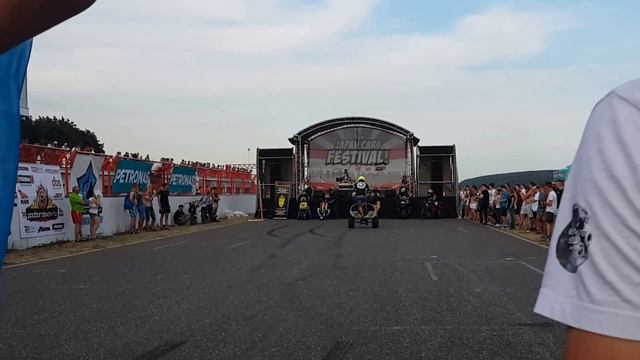 Стантрайдинг на JapCarFest'е 2016 смотреть онлайн
