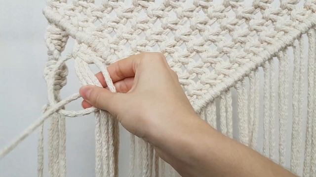Как сплести макраме панно на стену. Мастер класс. смотреть онлайн