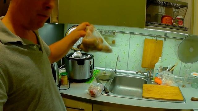 Особенная Картошка с курицей холостяцкое вкусное блюбдо для ленивых рцепт в мультиварке смотреть онлайн