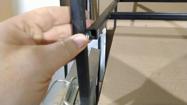 Обзор/Купить брудер для молодняка кур несушек Б.Ячейка Несушка№2 интернет магазин - Большой фермер смотреть онлайн