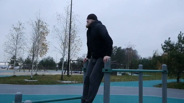 Тренировка на открытом воздухе. Зима близко смотреть онлайн