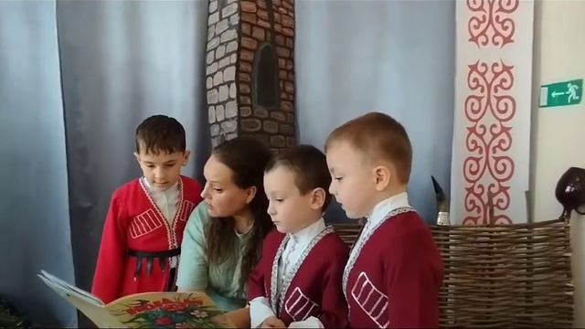 Праздник "Джеоргуба".Воспитанники старшей группы. смотреть онлайн