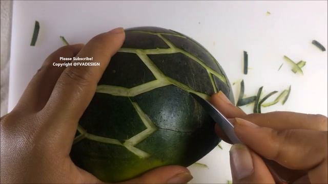 How To Make An Edible Watermelon Turtle - Fruit Carving Garnish - Party Garnishing - Food Decoratio смотреть онлайн