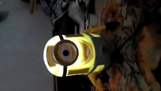 Прикольная игрушка "Миньон" смотреть онлайн