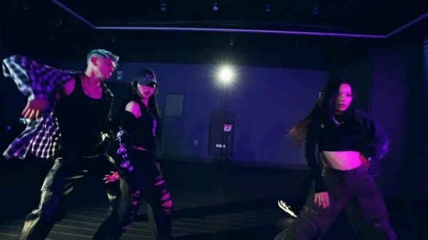 KARD - 'CAKE' Dance Practice Mirrored