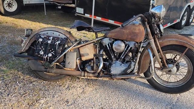 Totally Rusted Harley Knucklehead basketcase смотреть онлайн