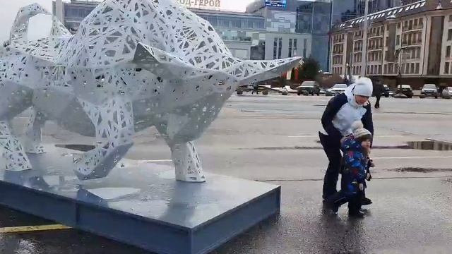 На главной площади Тулы установили символ 2021 года смотреть онлайн
