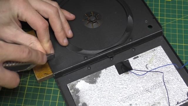 ЧТО МОЖНО СДЕЛАТЬ ИЗ РАЗБИТОГО ПЛАНШЕТА смотреть онлайн