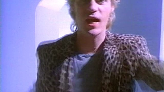 Hall And Oates - Out Of Touch