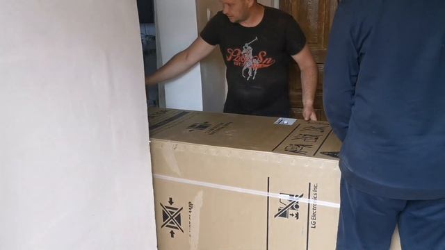 (1часть)ЗАКАЗАЛИ НОВЫЙ ХОЛОДИЛЬНИК LG//НЕ ВЛАЗИТ В ДВЕРНУЮ ДВЕРЬ? смотреть онлайн