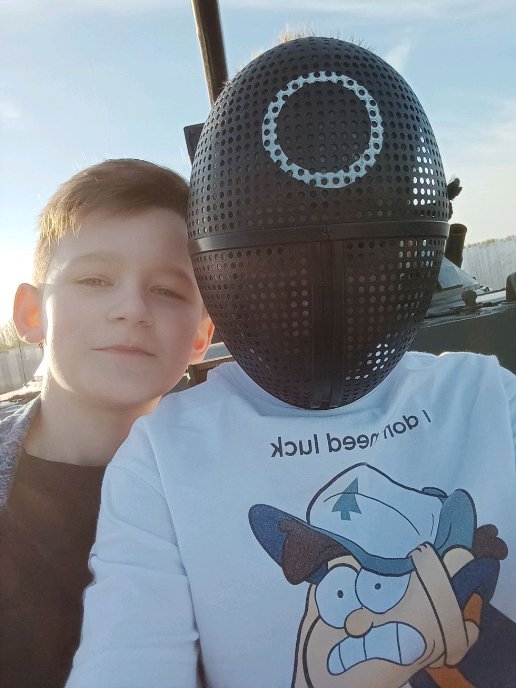 гуляем опять- 
-„не опять, а снова“