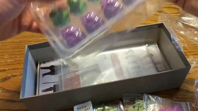 Unbox Everything: Scythe - Invaders From Afar смотреть онлайн