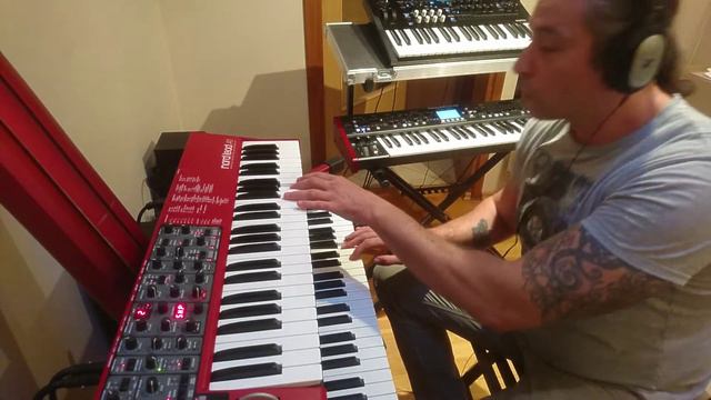 VEN "MARS ROCK" - Live on Korg Krome Ex, Nord Lead a1, Korg Wavestate and Behringer Deepmind 12 смотреть онлайн