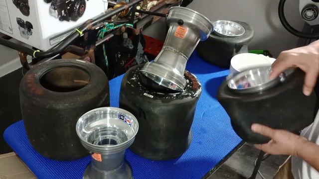 How to manually mount go-kart rims to tires without tools. ✅it out😎👍🏼✌🏼 смотреть онлайн