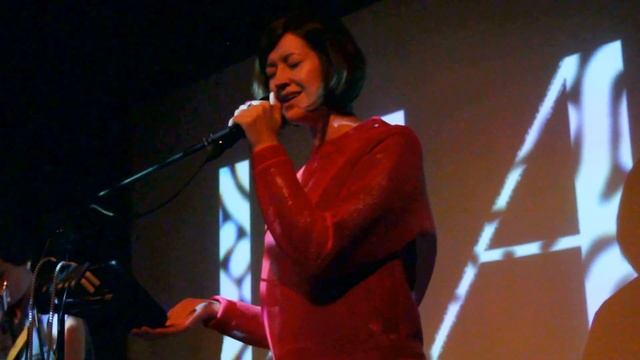 Наадя - Корабли(live @ Dewar's Powerhouse) смотреть онлайн