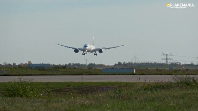 BEST OF: New Lufthansa Boeing 787-9 Dreamliner: Touch & Go Training at Leipzig Airport. Round Up смотреть онлайн