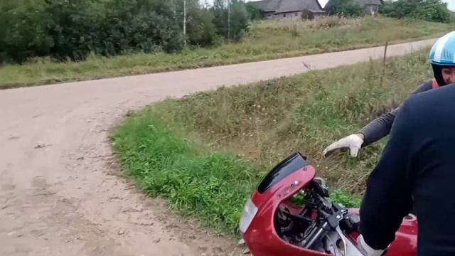 Синий захотел покататься на мотоцикле... смотреть онлайн