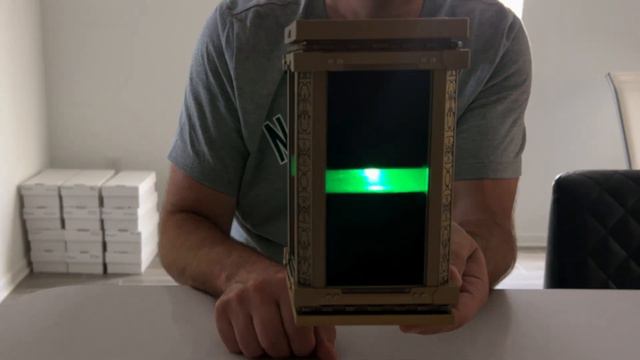 Unboxing Interactive Marvel Infinity Stones and Gauntlets from Epcot смотреть онлайн