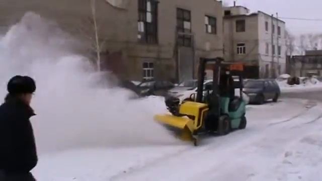 32 Дорожная щётка МП/АП навесная на вилочные автопогрузчики, зима смотреть онлайн