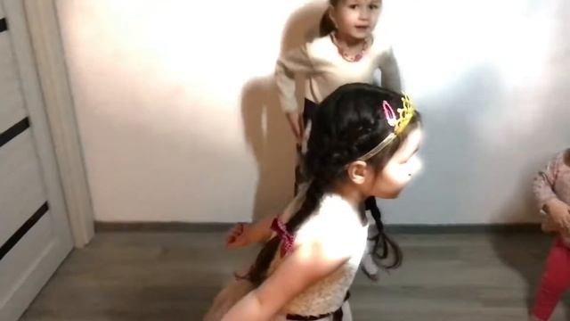 Супер танцы. Медленно и красиво смотреть онлайн