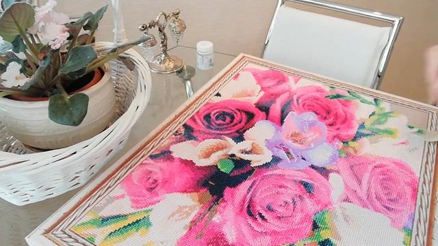 Как покрыть лаком картину со стразами. смотреть онлайн