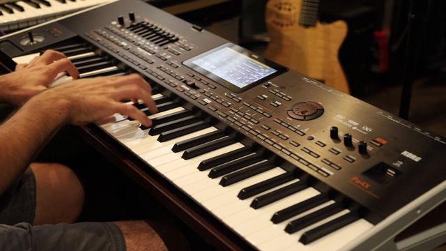 Korg Pa4x Jazz & Strat DNC Guitars - Besame Mucho