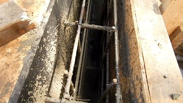 Деревянная опалубка своими руками. Заливаем насосом с миксера смотреть онлайн