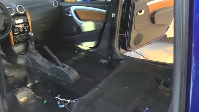 Дали 2 жизнь салону Lada Largus смотреть онлайн