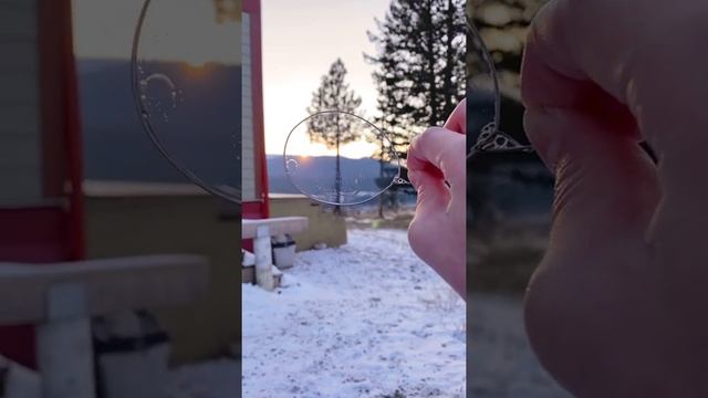 Bubble Freezes In Seconds in -25°c смотреть онлайн