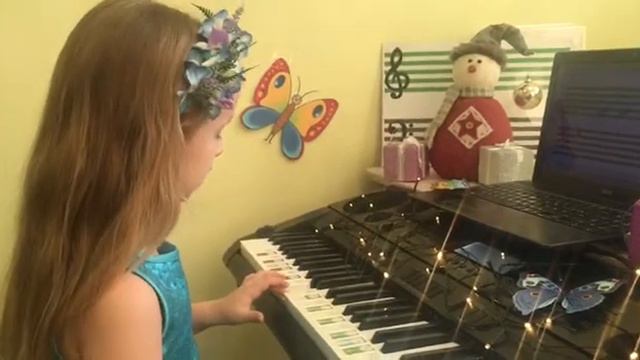 Soft Mozart Winter 2018-2019 recital , "На твердой земле", Alice, 6 years смотреть онлайн
