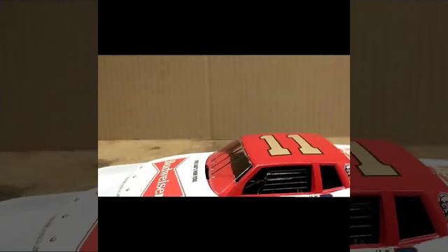 Model Car Build Final and Review ... 1984 Monogram Budweiser NASCAR Monte Carlo смотреть онлайн