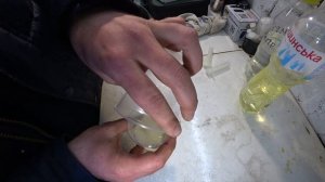 Как убрать конденсат с бака? (чем убрать воду с бензина?)