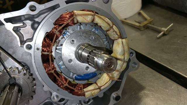 (2 мая 2021) Реле, маслоуловитель и сложности с новым типом мотора в Gb200