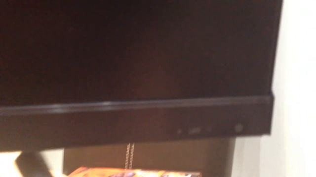 29" Monitor Crossover (does not turn on) смотреть онлайн