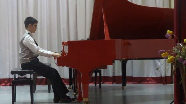 Мусаев Санан (13 лет) Прелюдия до диез минор С.В. Рахманинов смотреть онлайн