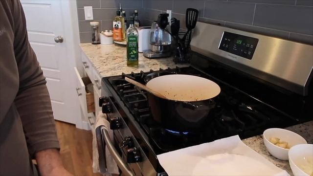 САМЫЙ ВКУСНЫЙ ИТАЛЬЯНСКИЙ СУП ZUPPA TOSCANA, КАЖДЫЙ ОБЯЗАН ПОПРОБОВАТЬ!!! смотреть онлайн