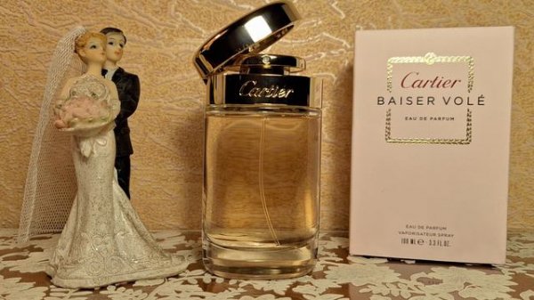 Baiser Vole Cartier Безе Воле Картье #парфюмерия #обзор #шлейфовыеароматы #отзывы #cartier #asmr